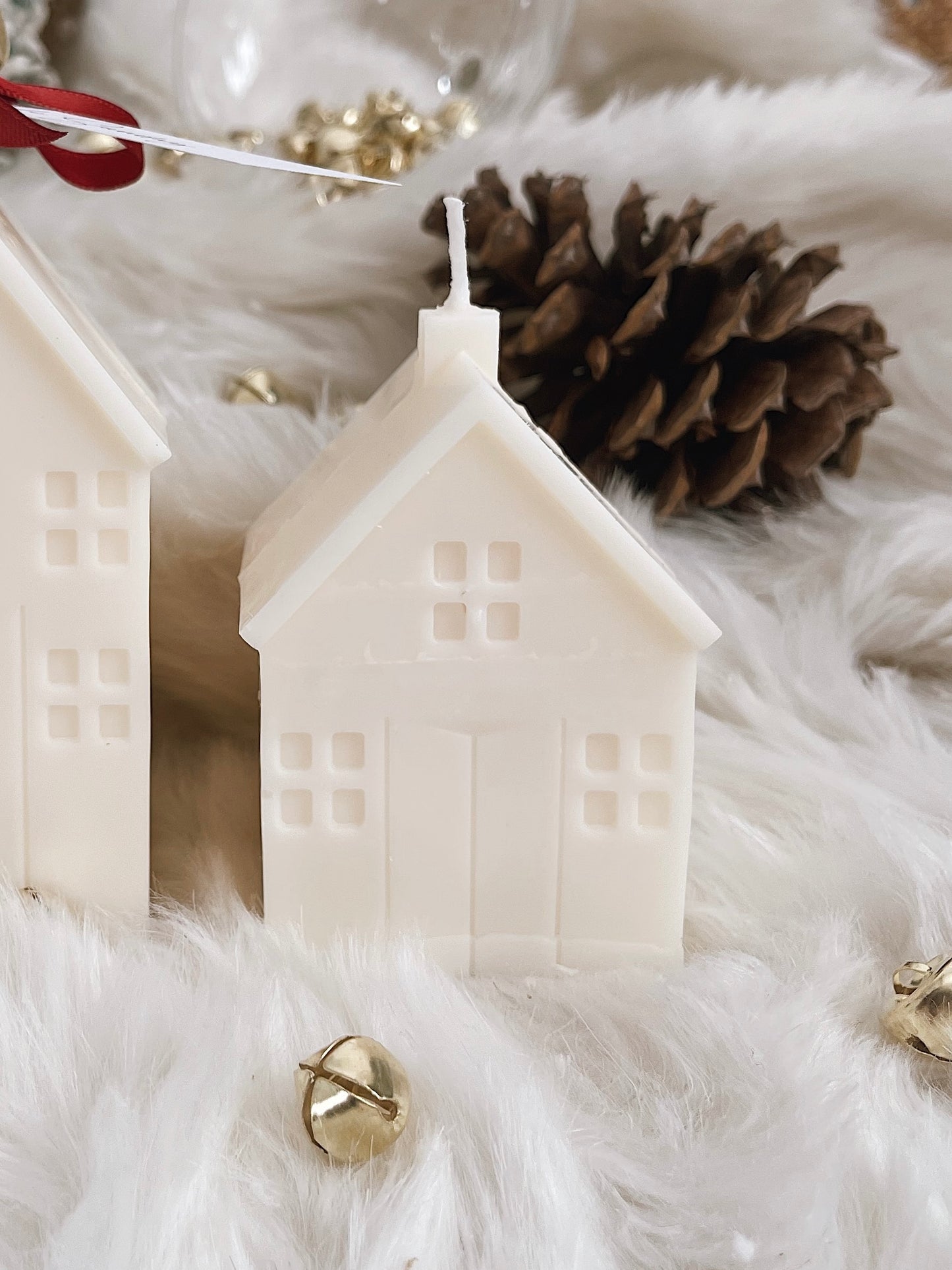 CHRISTMAS HOUSE